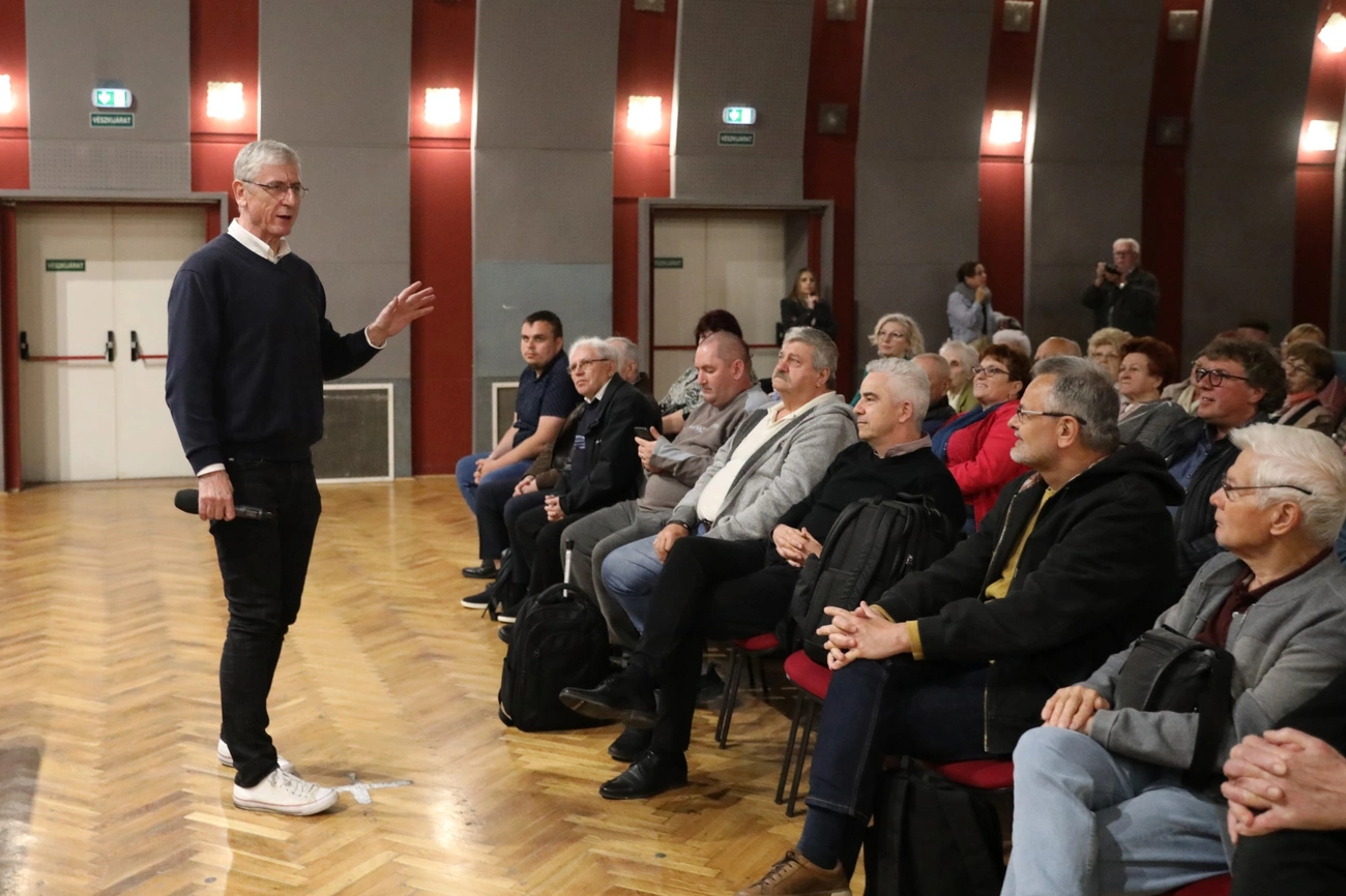 Gyurcsány Ferenc fórum  