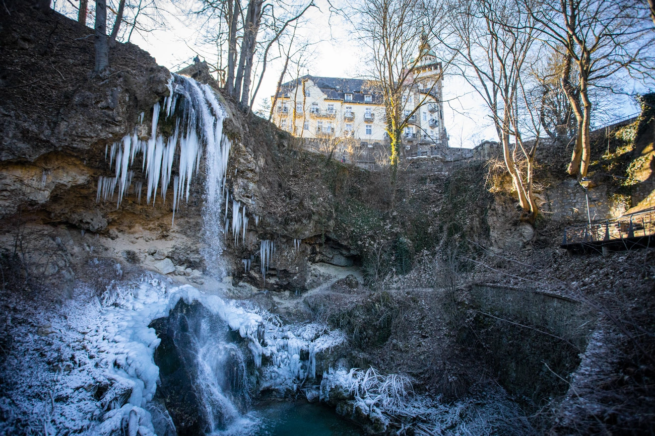 Jégcsapokba öltözött a lillafüredi vízesés 