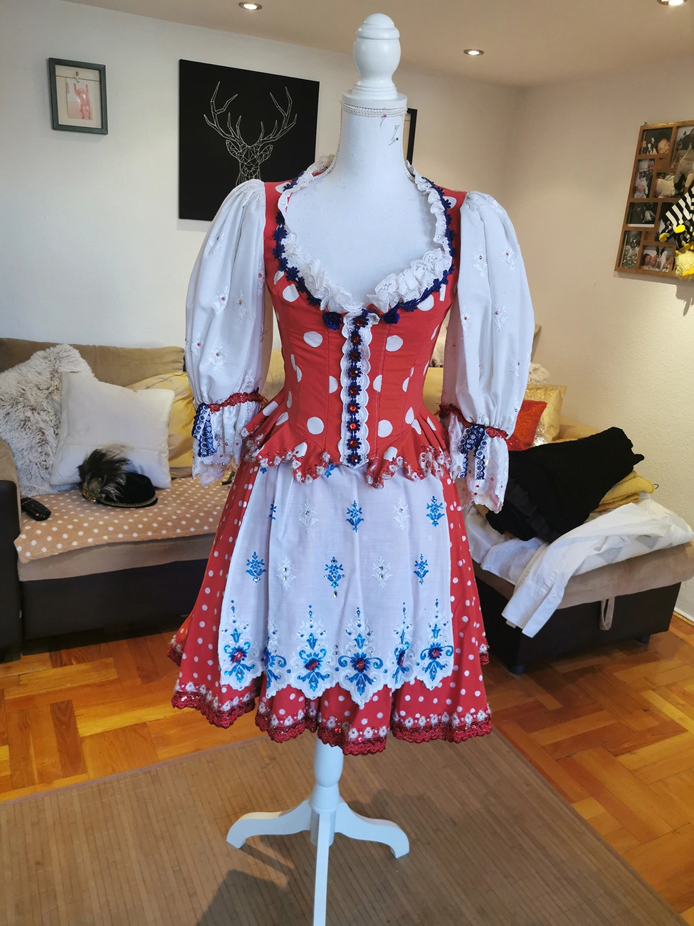 Operettóriások jelmezgyűjteménye 