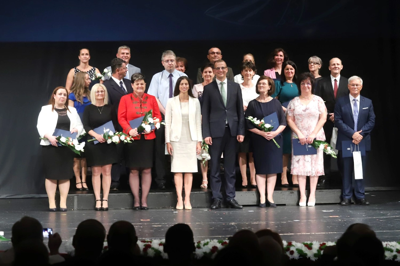 A Kormányhivatal ünnepsége a Nagyszínházban 