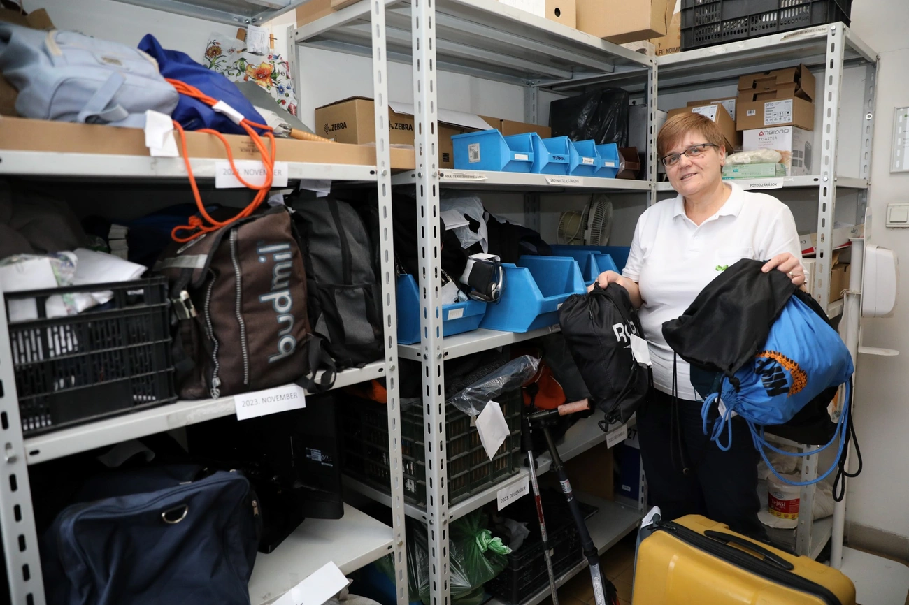 Elhagyott tárgyak az MVK-nál