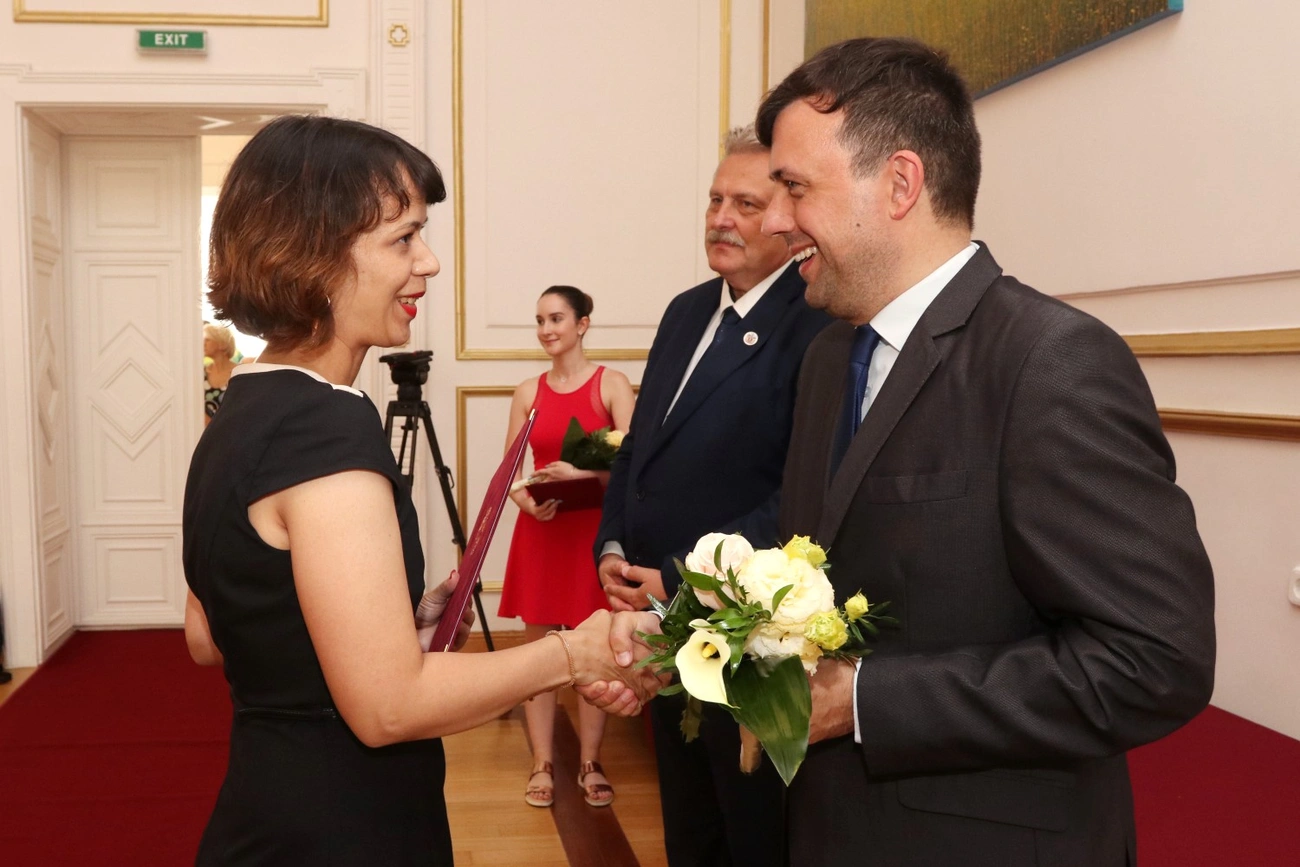 Köztisztviselők Napja 