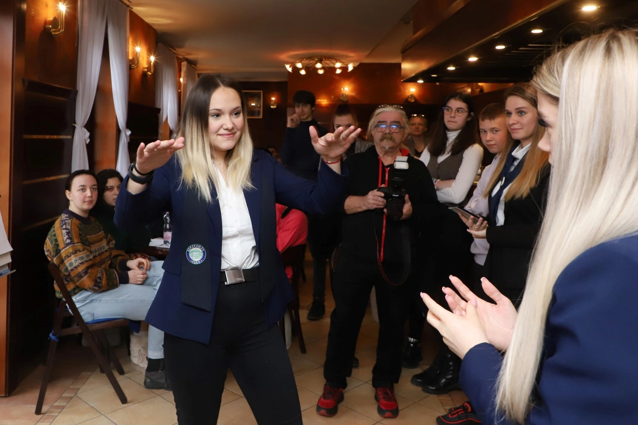 Kultúra napi vetélkedő a MÜHA kávézójában 