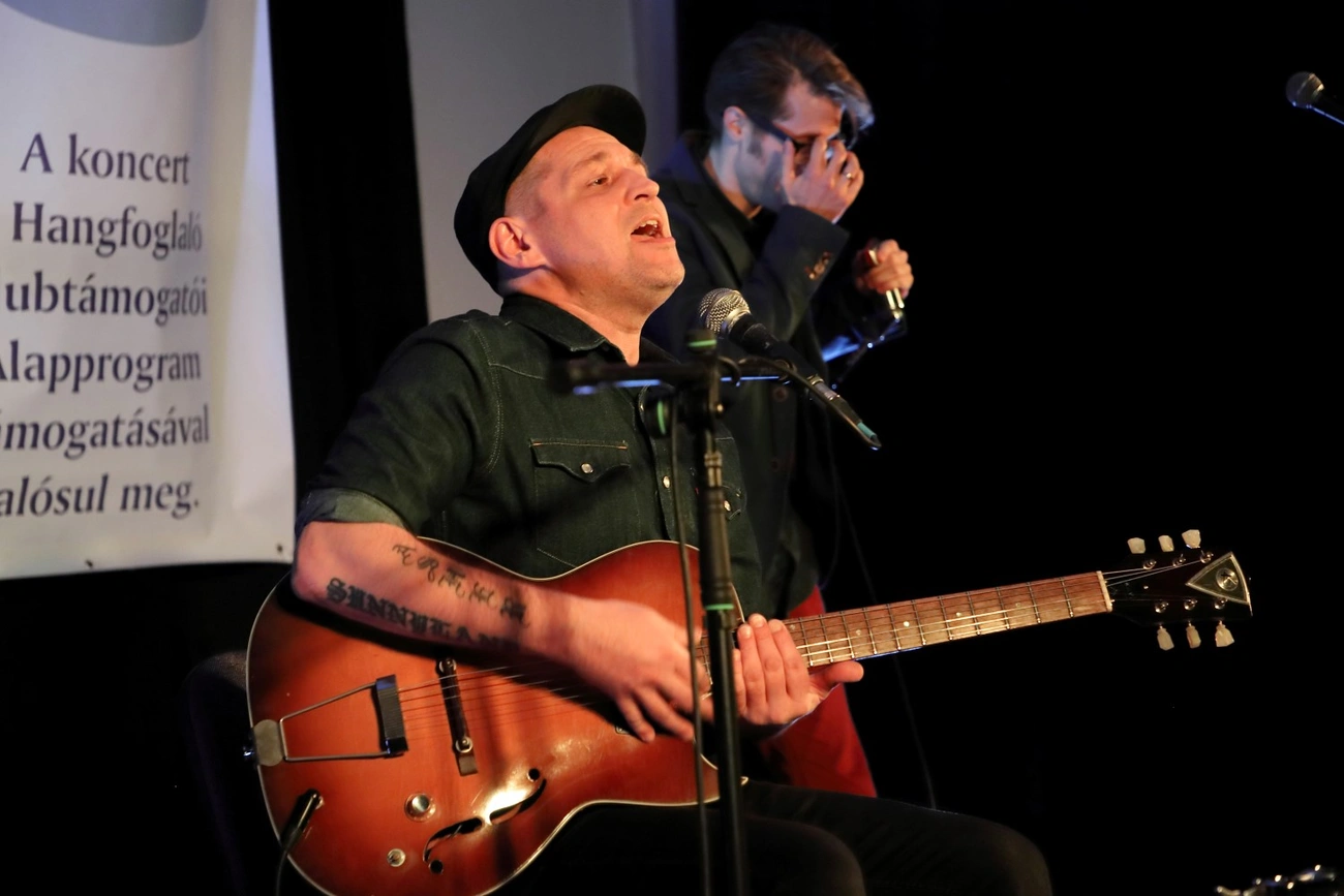 Little G. Weevil koncert a Görömbölyi Művelődési Házban 