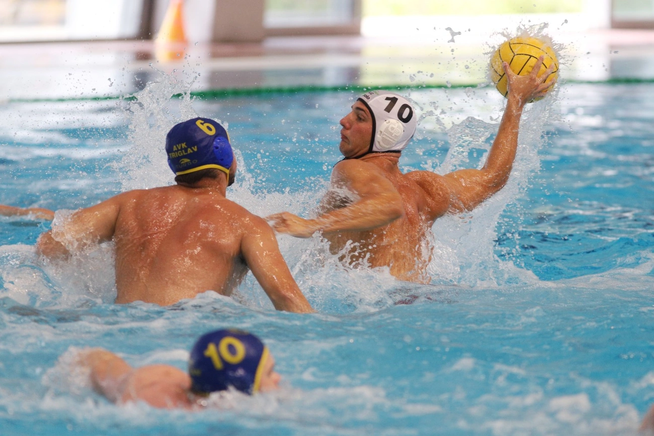 Mento Kupa: MVLC - AVK Triglav 