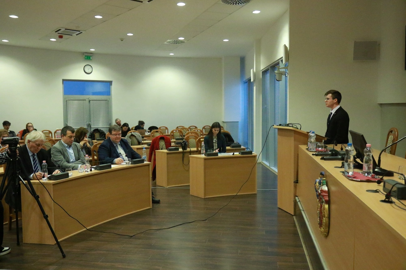 Miskolc ifjú szónoka verseny