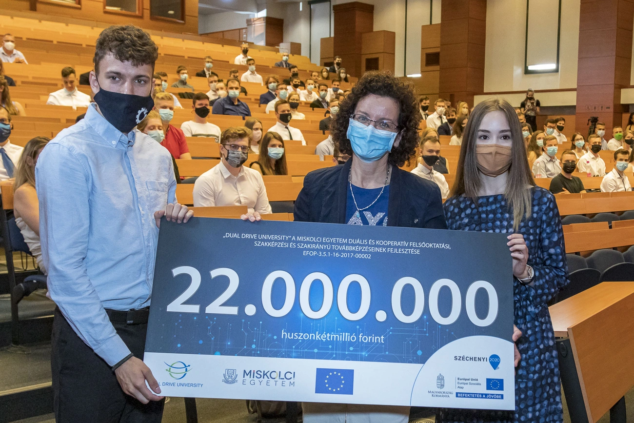 Miskolci Egyetem - Duális képzés ösztöndíj átadó