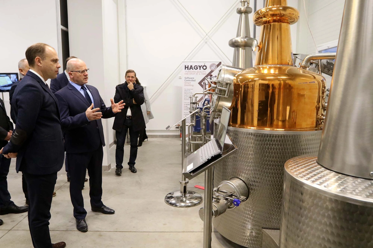 Modern Gyárak Éjszakája - Hagyó Kft 