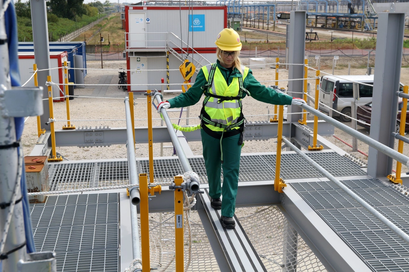 Munkavédelmi oktató központ a poliol komplexumban 