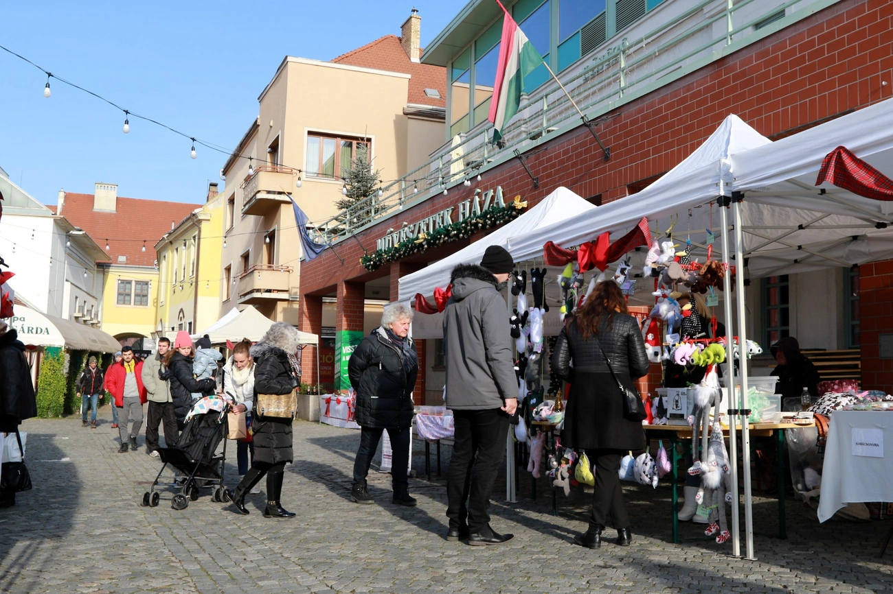 Családi advent a MÜHA-ban 