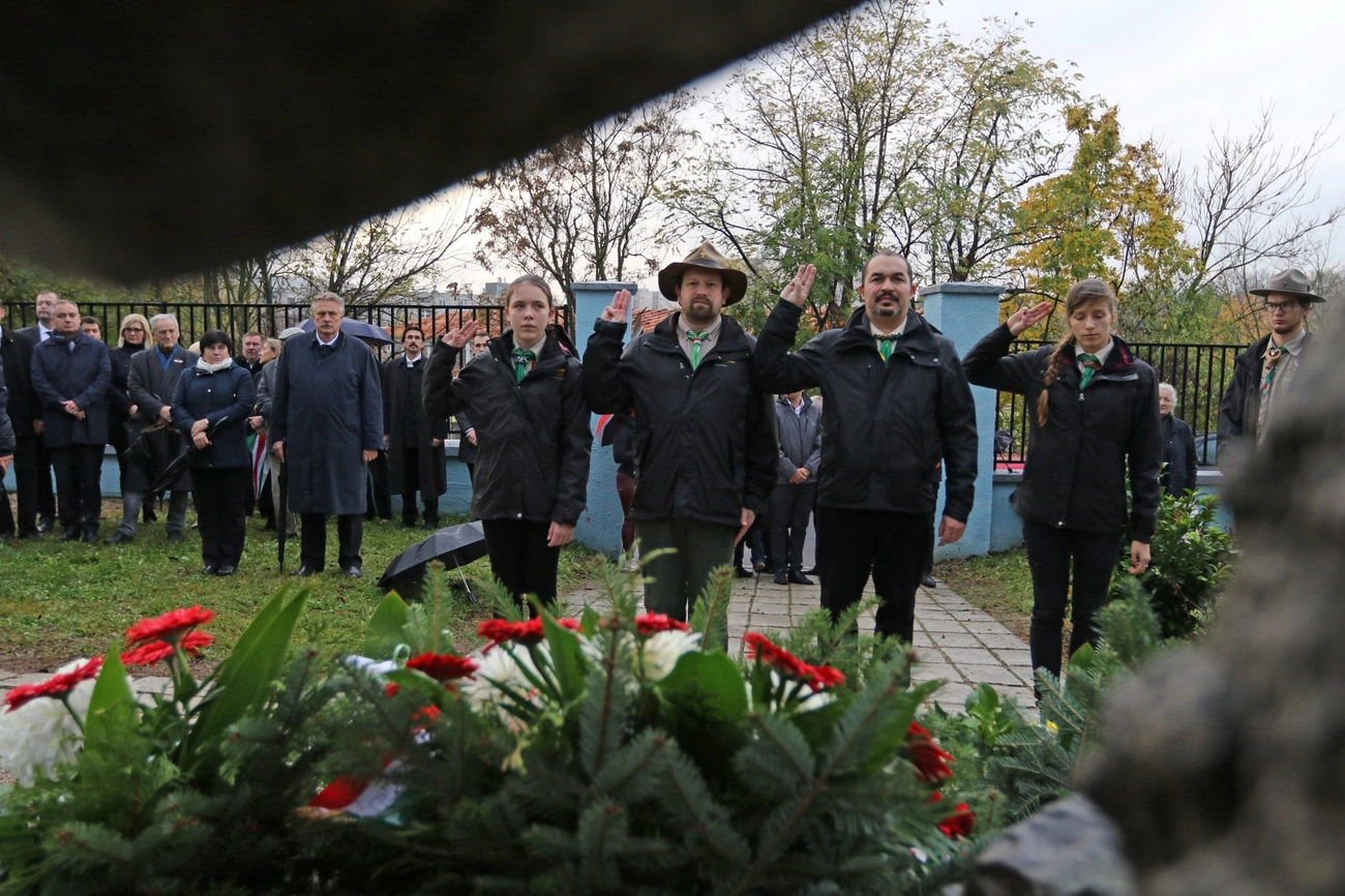 Megemlékezés a nemzeti gyásznapon 