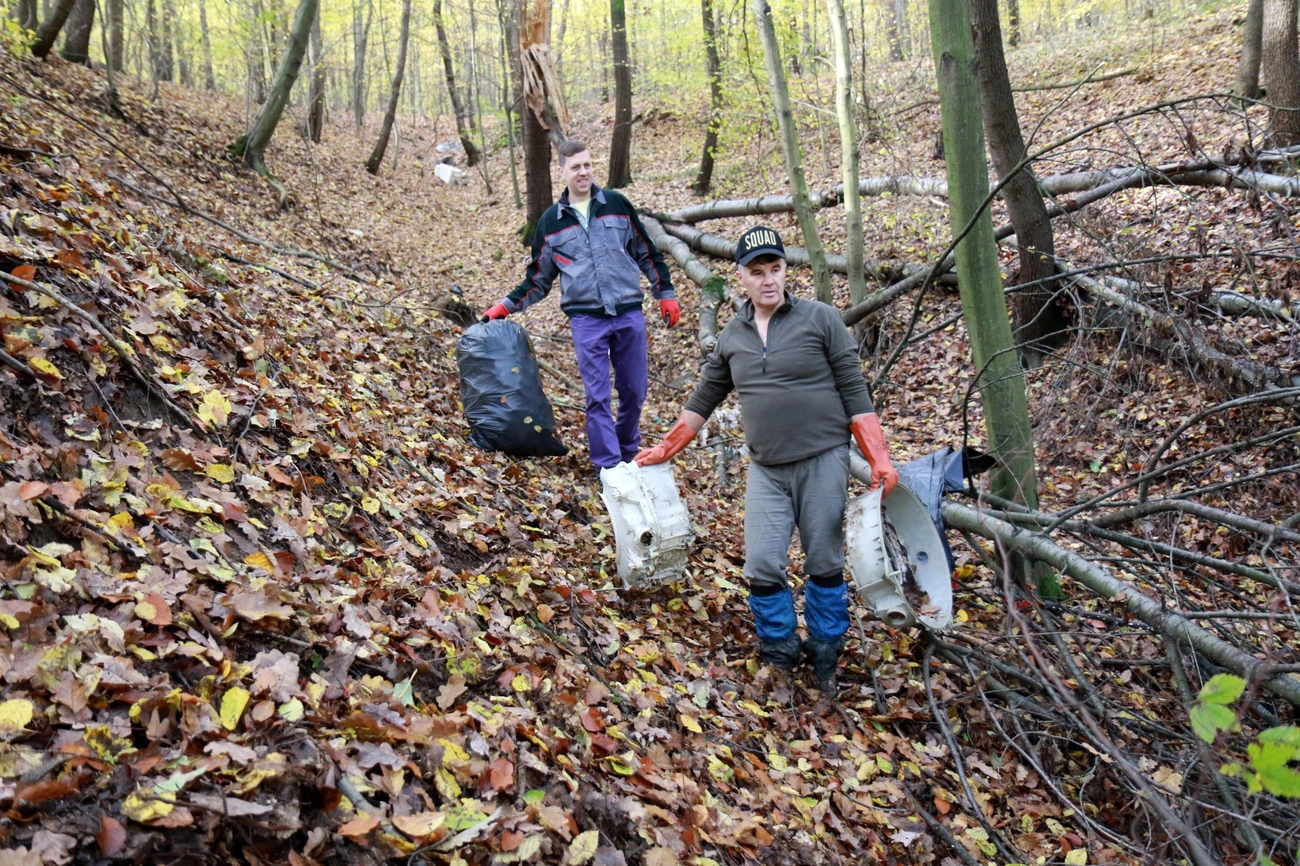 Szemétszedés Perecesen 