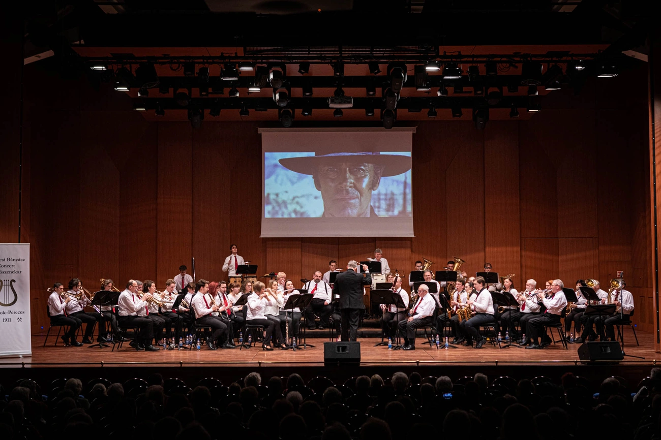  Perecesi Bányász Fúvószenekar újévi koncertje a MÜHÁBAN 