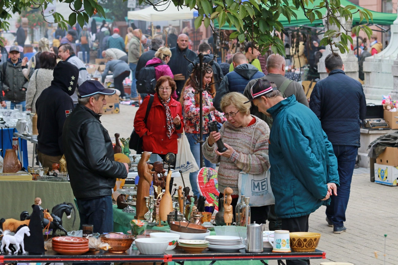 Régiségvásár 
