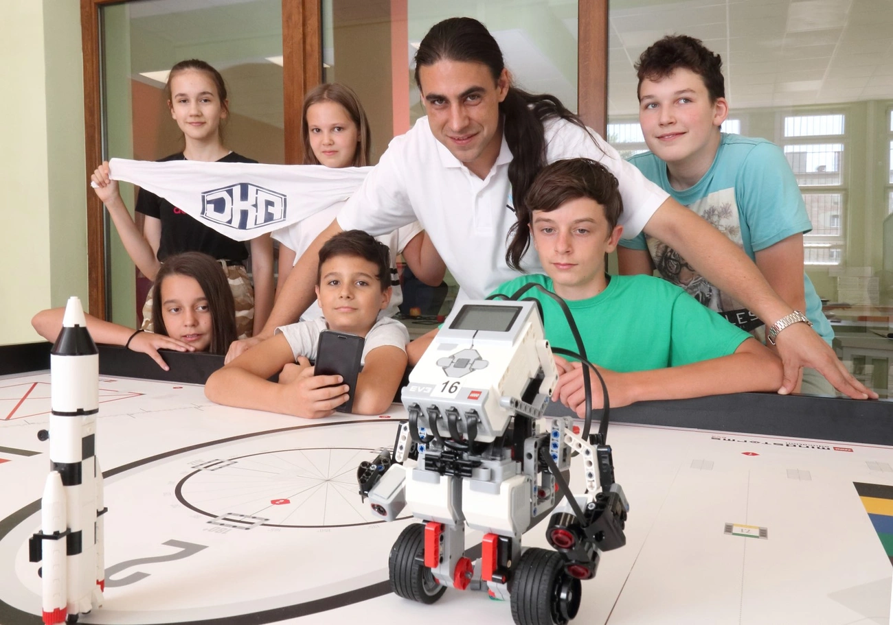 Robotika tábor a Kós Károly Építőipari Szakgimnáziumban