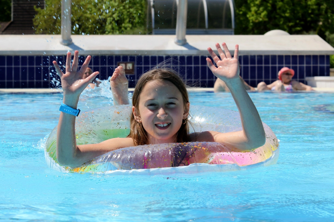 Megnyitott a Selyemréti Strandfürdő