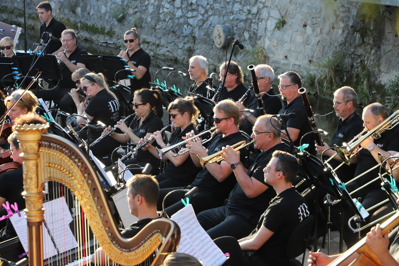 Aperitif  koncert a Szinva Teraszon 