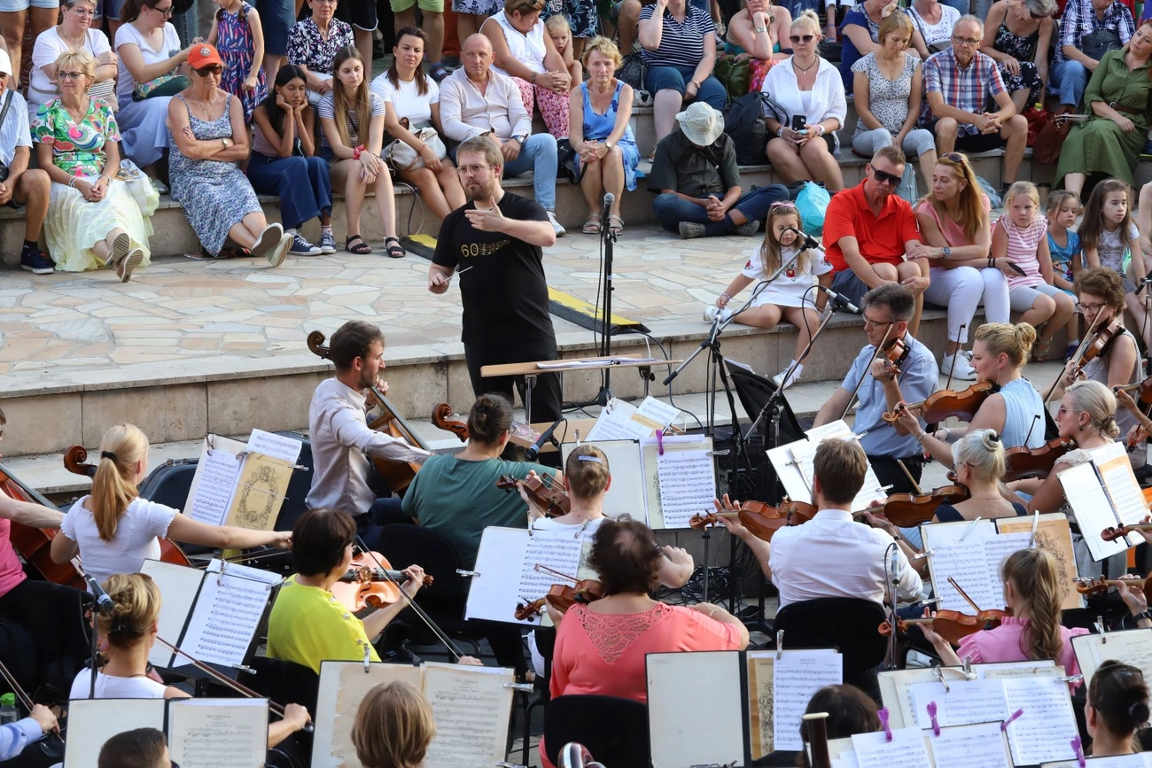 Aperitif koncert a Szinva Teraszon