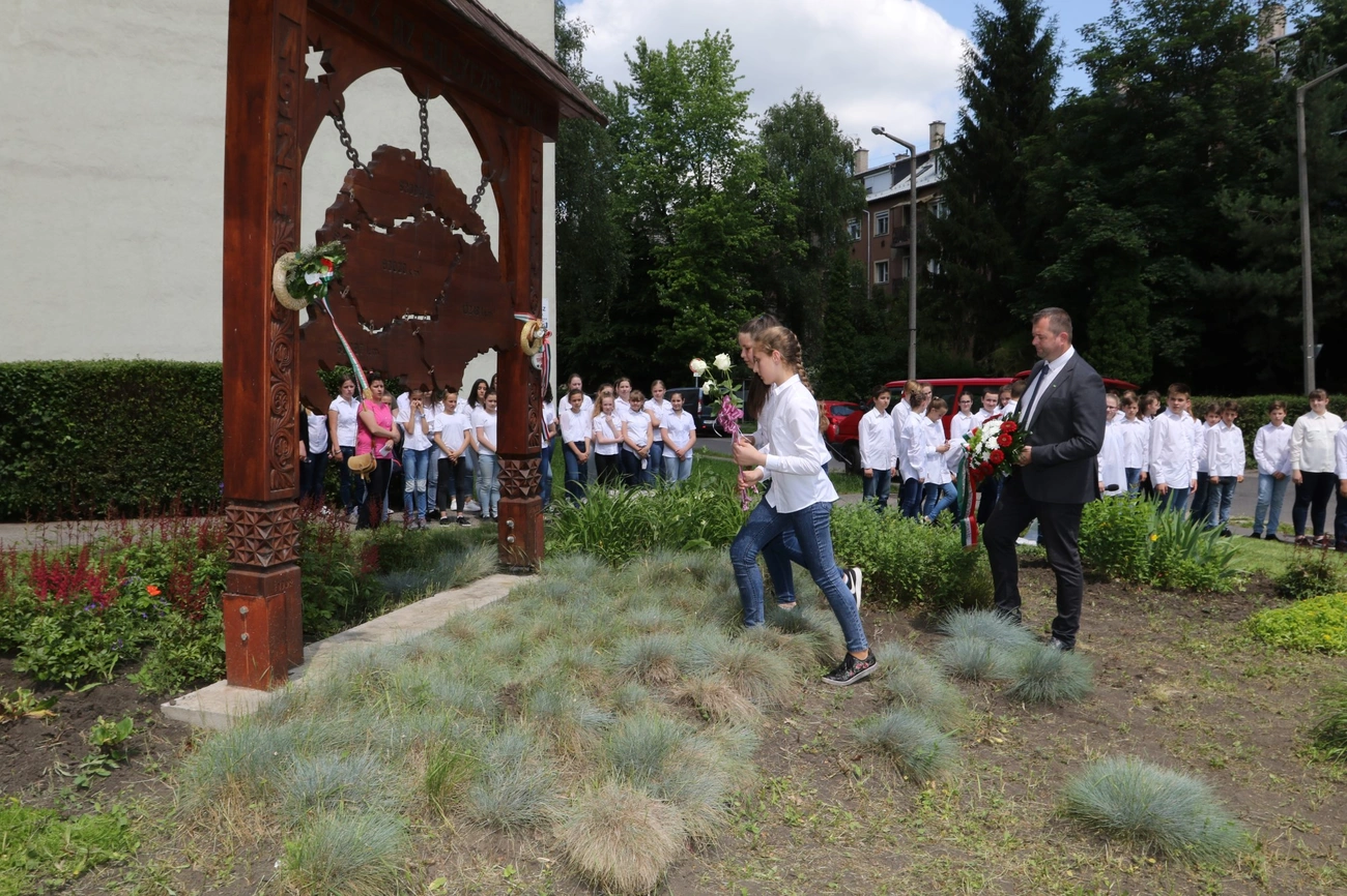 Trianoni megemlékezés a Gyula utcán