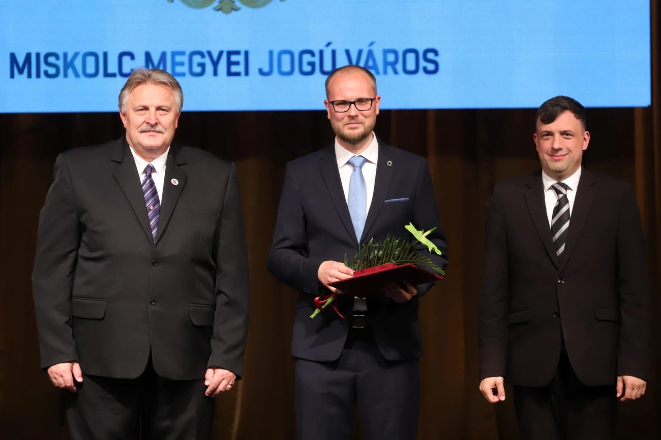 Ünnepi közgyűlés II. 