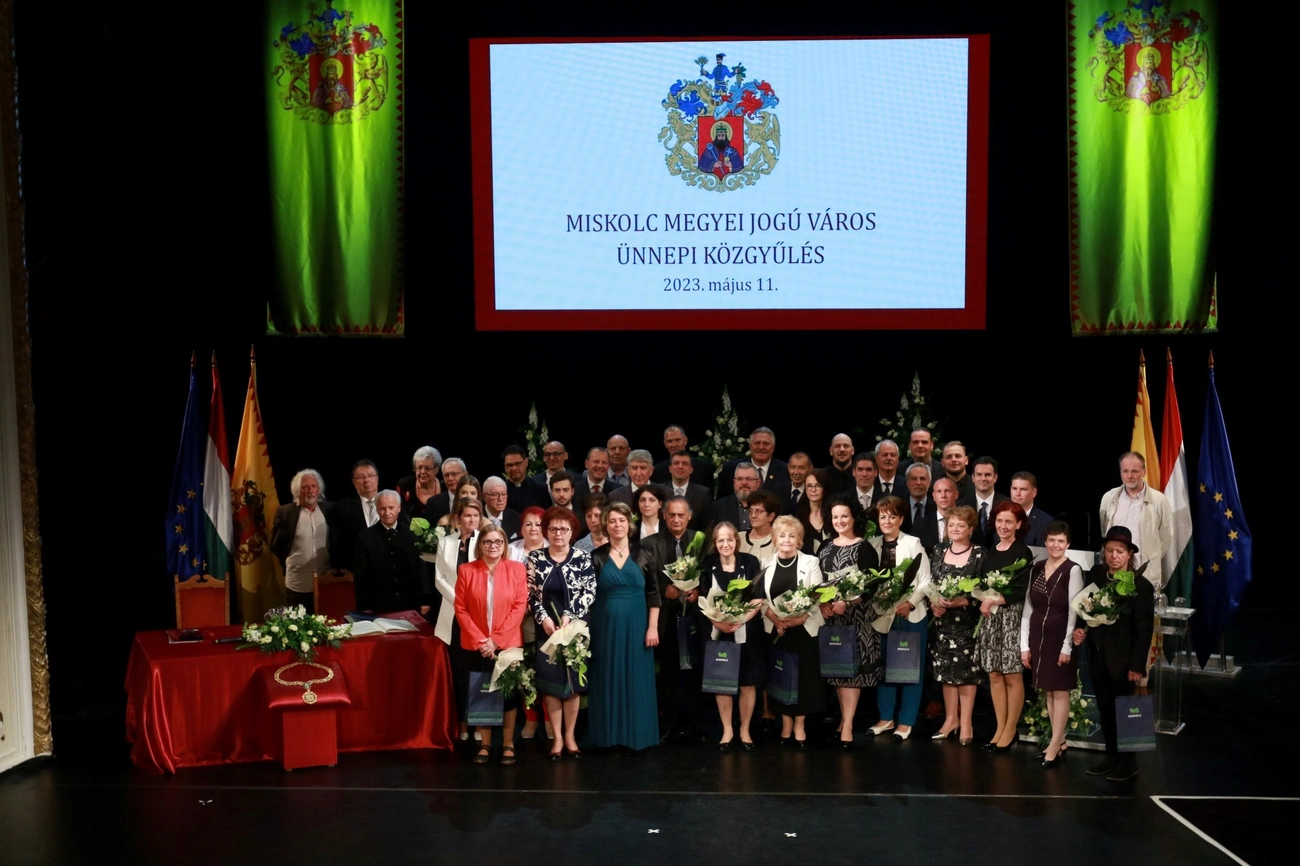 Ünnepi közgyűlés 