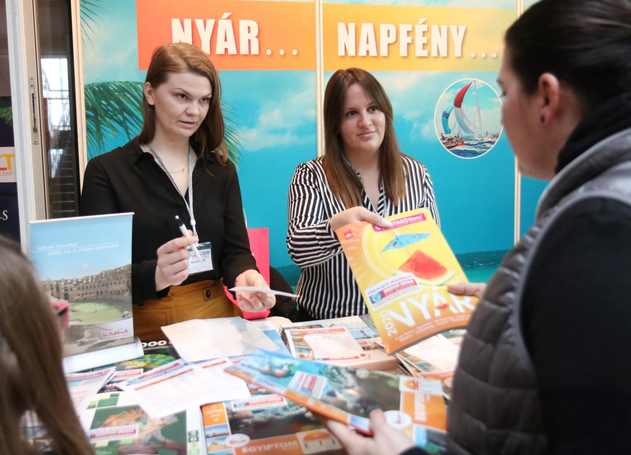 Menjünk Világgá...! Utazási Kiállítás az egyetemen 