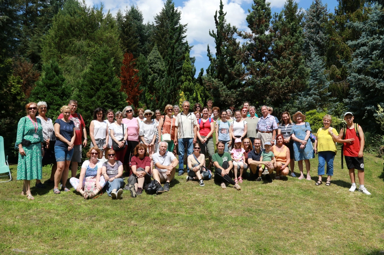 Nyüzsgésből a csendbe 