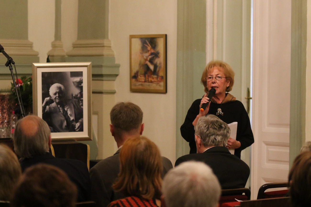 Végvári Lajos emlékkonferencia 