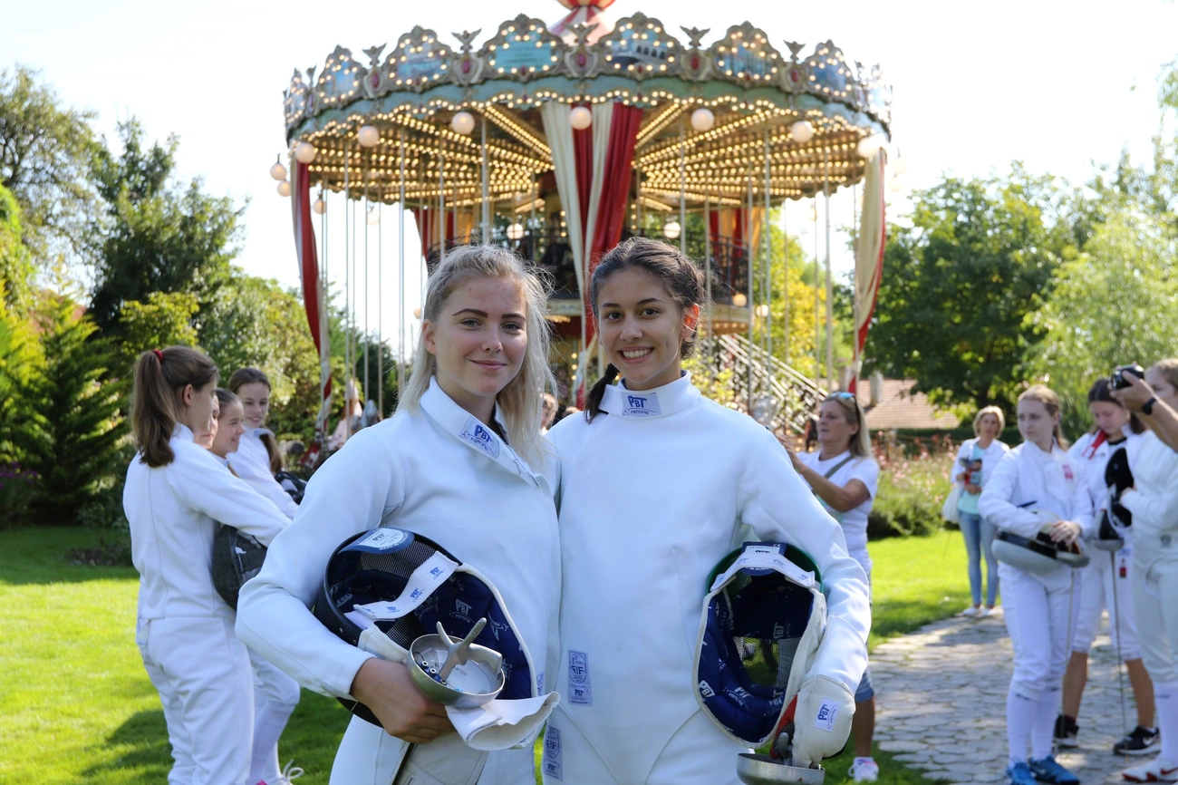 Vívás Világnapja - flashmob a Tündérkertben 