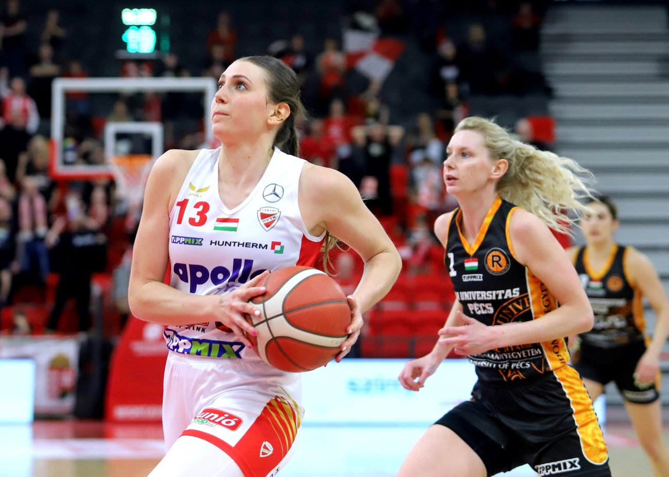 DVTK HUNTHERM - NKA Universitas Pécs 87-55 