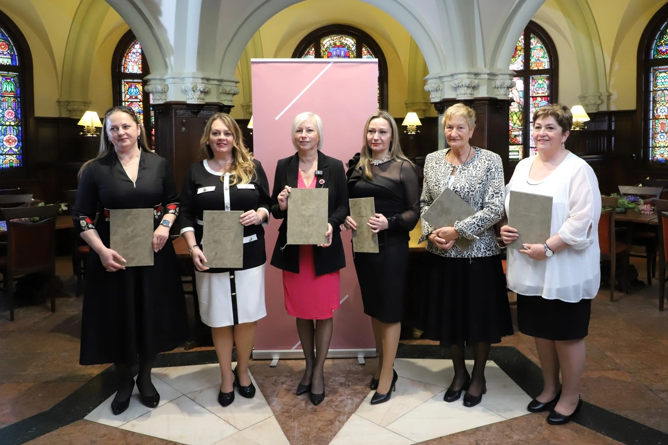 Nő a Siker koncerencia a Lillafüreden