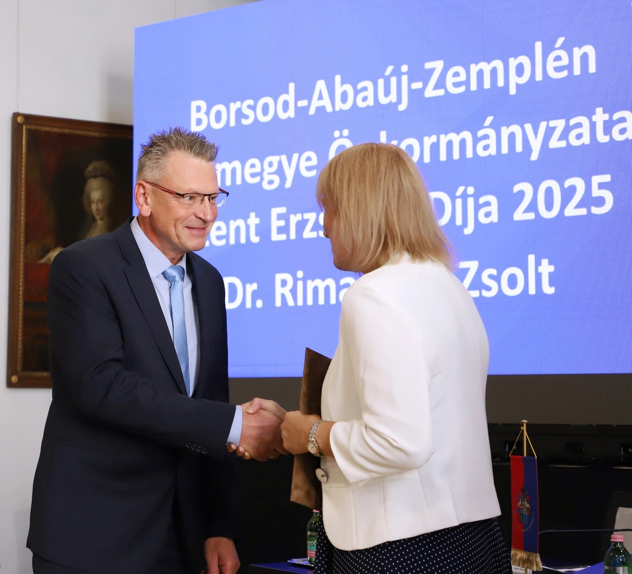 Szent Erzsébet és Kossuth Zsuzsanna díjak átadója a vármegyeházán