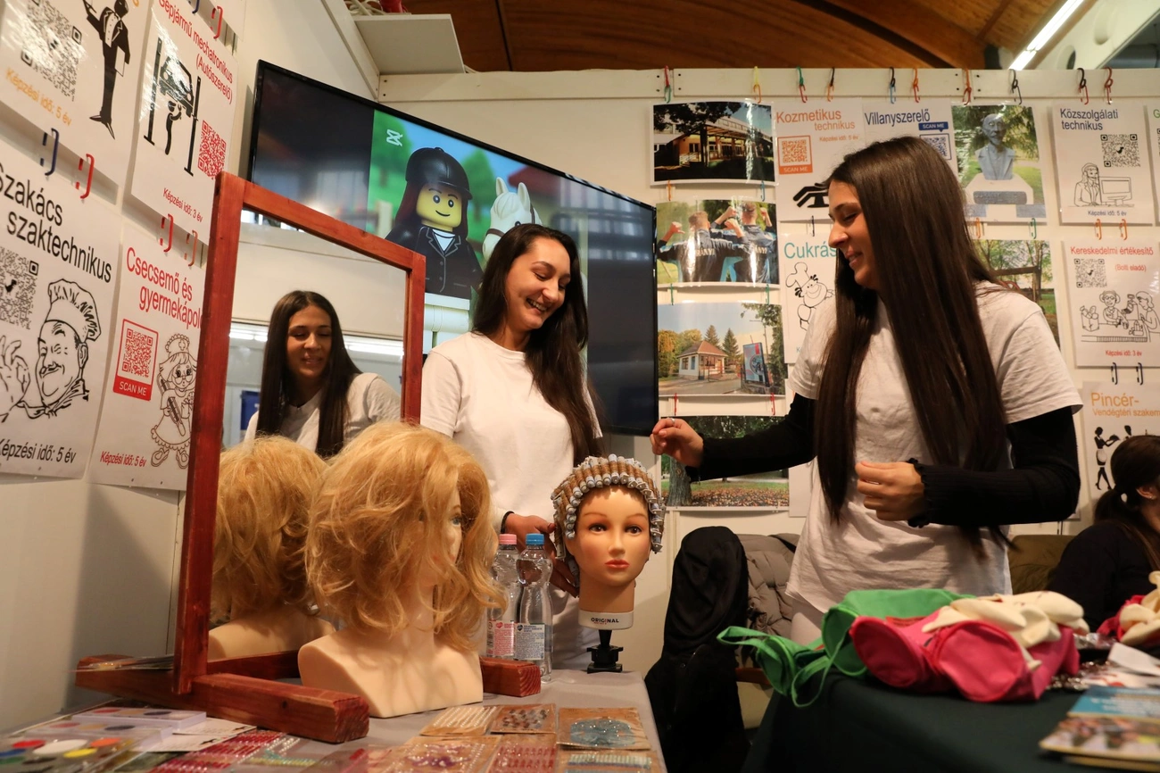 Pályaválasztási kiállítás a Miskolci Egyetemen