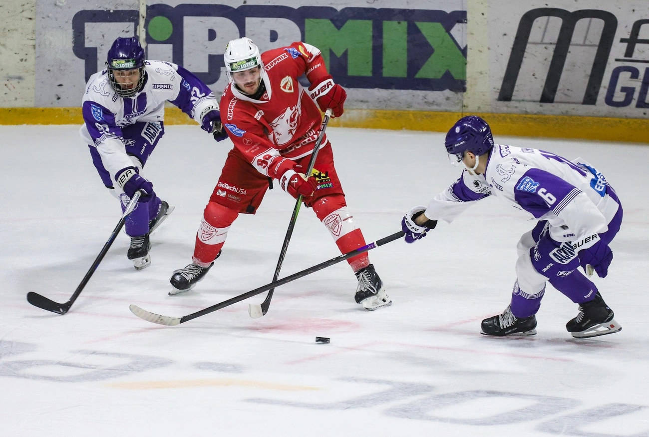 DVTK Jegesmedvék - UTE