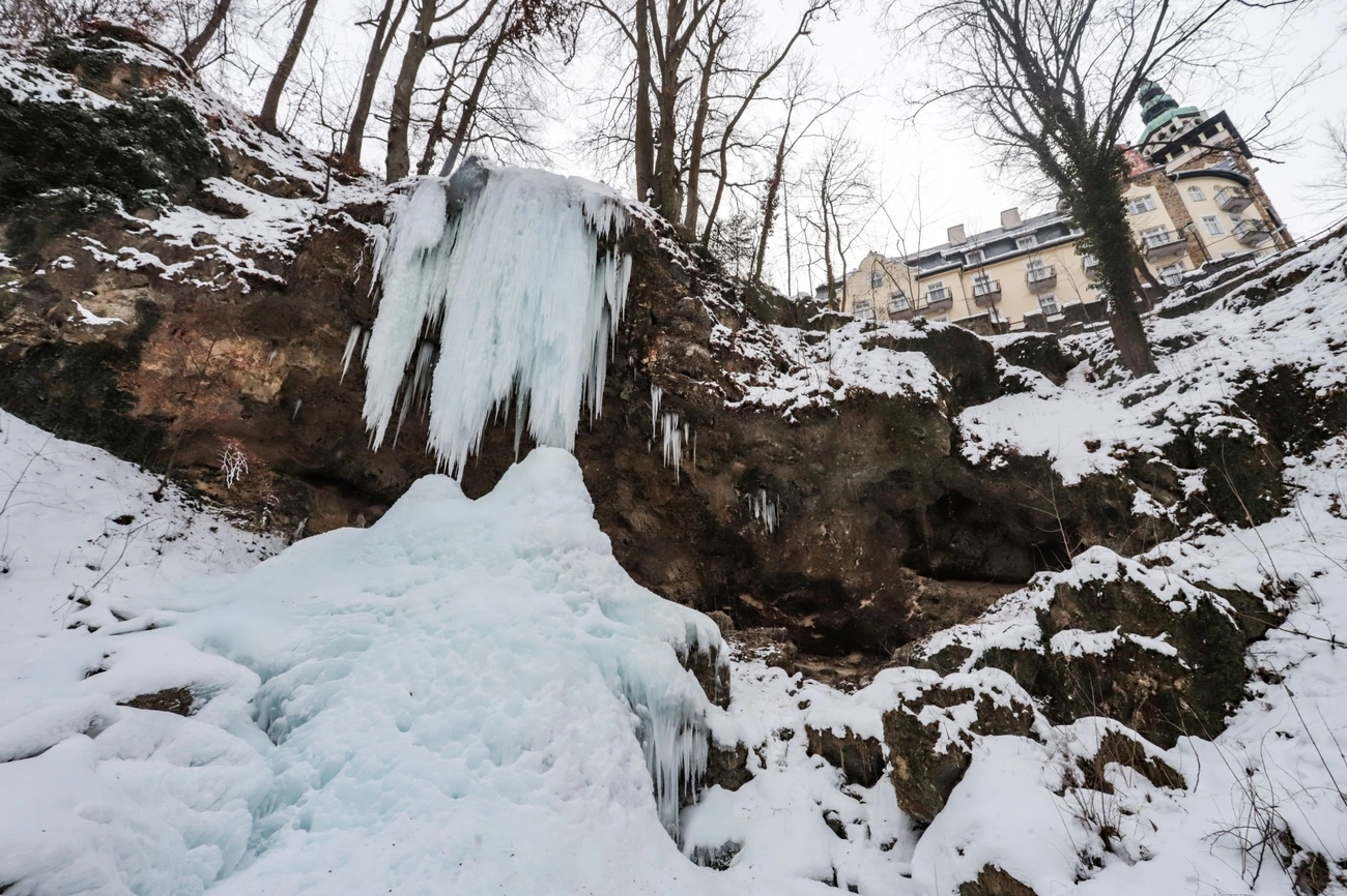 Jégbe zárt Lillafüredi vízesés