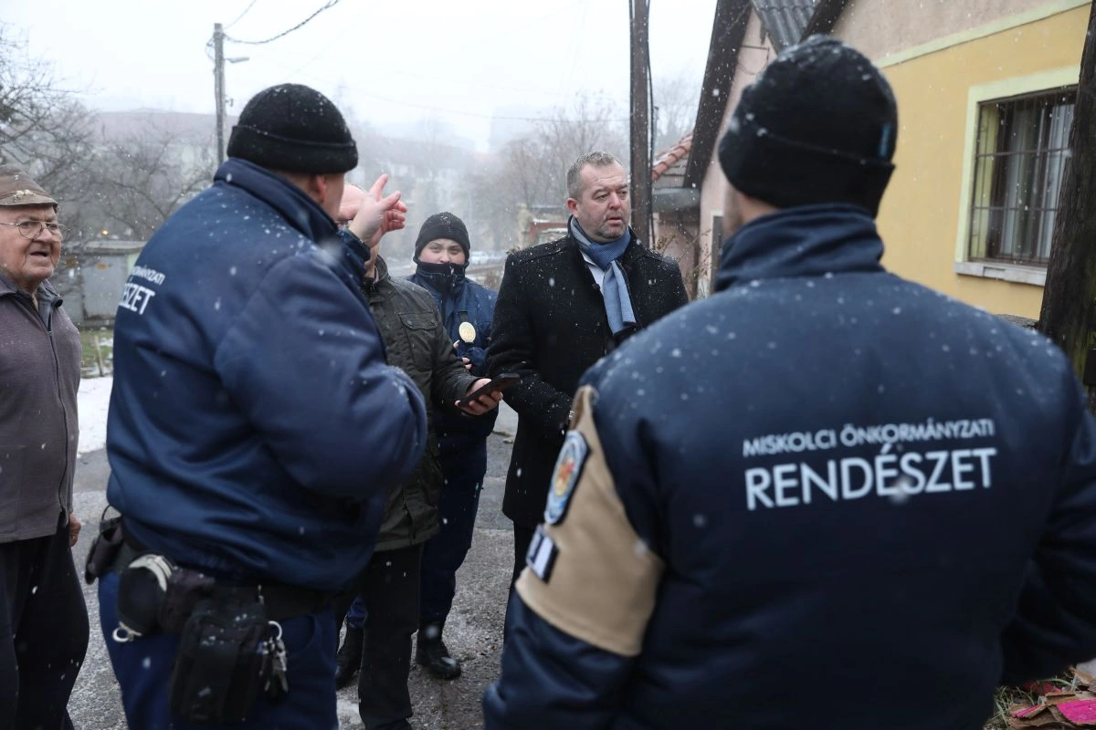 Kiemelt rendészeti ellenőrzést tartottak a Tetemváron. Fotó: Juhász Ákos