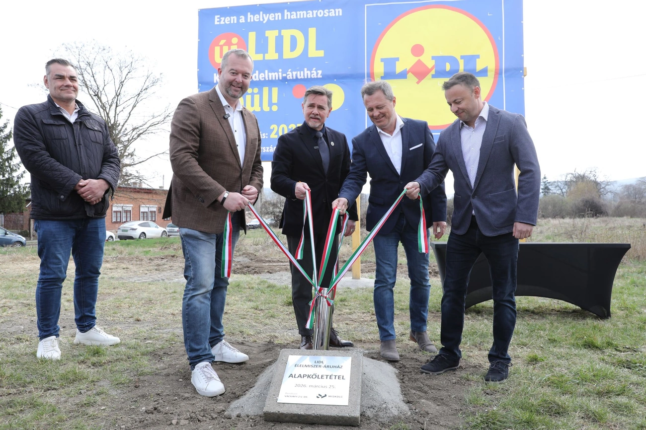 Juhász Ákos képgalériája