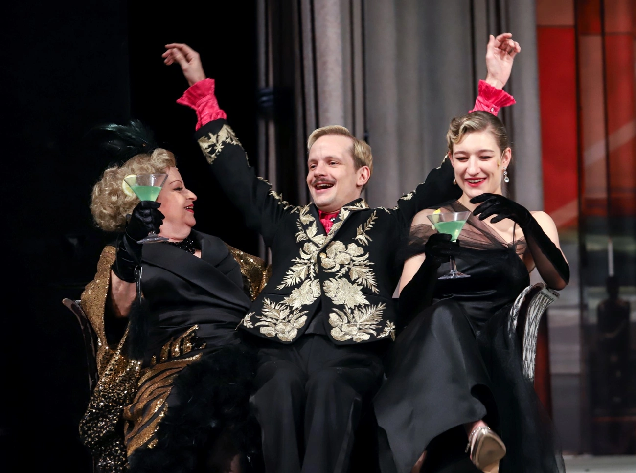 Buborékok - keserű komédia a Nagyszínházban