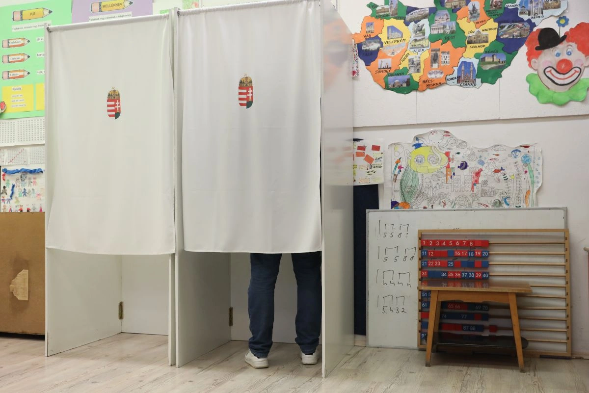 Fagyban indult a szavazás. Fotó: Juhász Ákos
