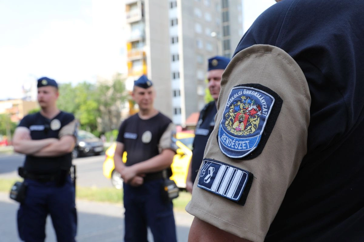 Rendkívüli akció az Avason. Fotó: Juhász Ákos
